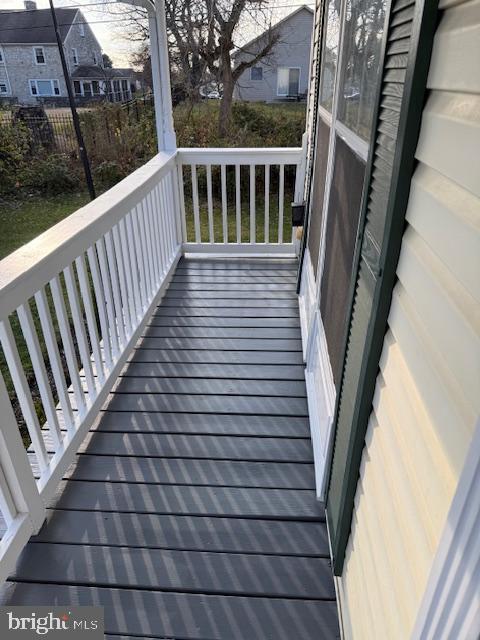 LANGLEY EAST - Residential Lease