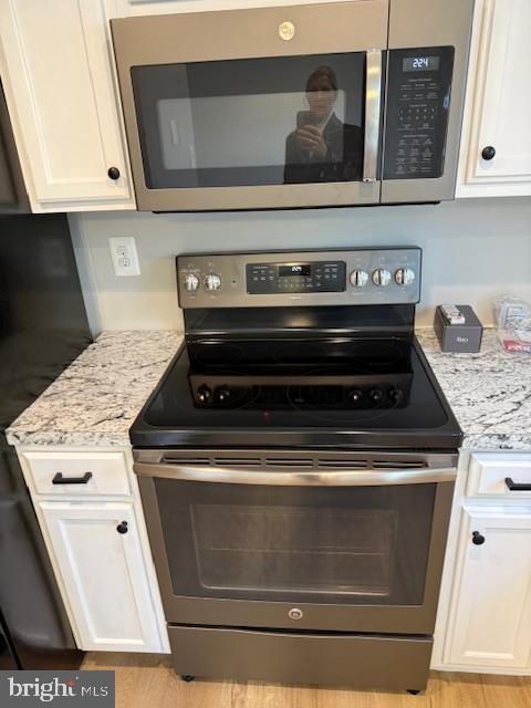 LANGLEY EAST - Residential Lease