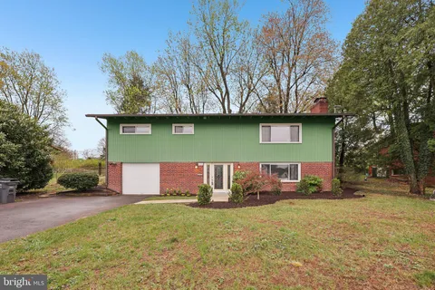 6821 Old Chesterbrook Road, McLean, VA 22101 - MLS#: VAFX2232854