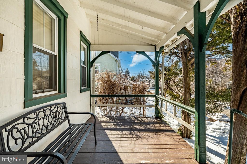 Photo of 33 S Merion Avenue, BRYN MAWR, PA 19010 (MLS # PAMC2167280)