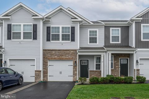 Photo of 40 Nelsons Way, WESTAMPTON, NJ 08060 (MLS # NJBL2097556)