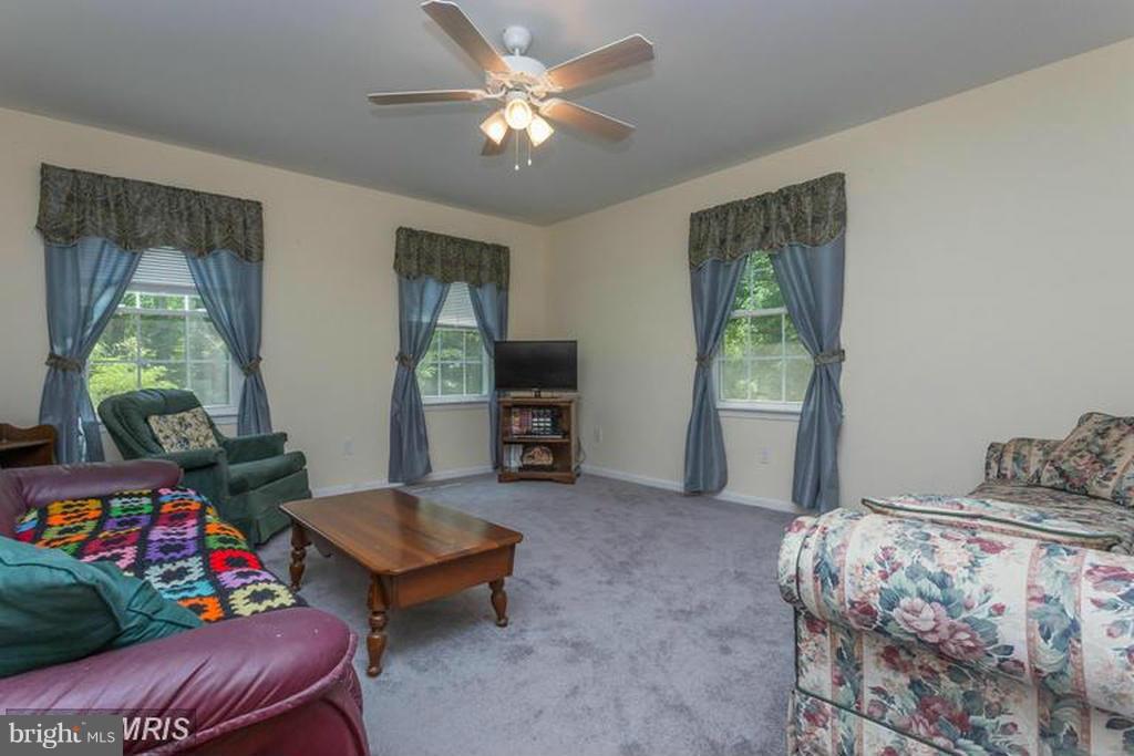 STAFFORD GREENS - Residential