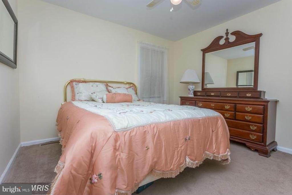 STAFFORD GREENS - Residential