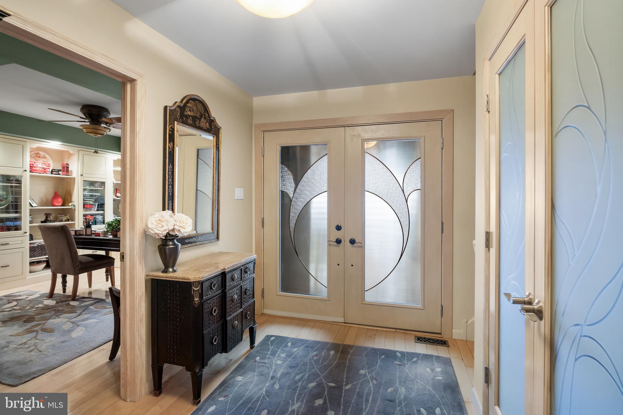 20 GOLF VIEW DRIVE