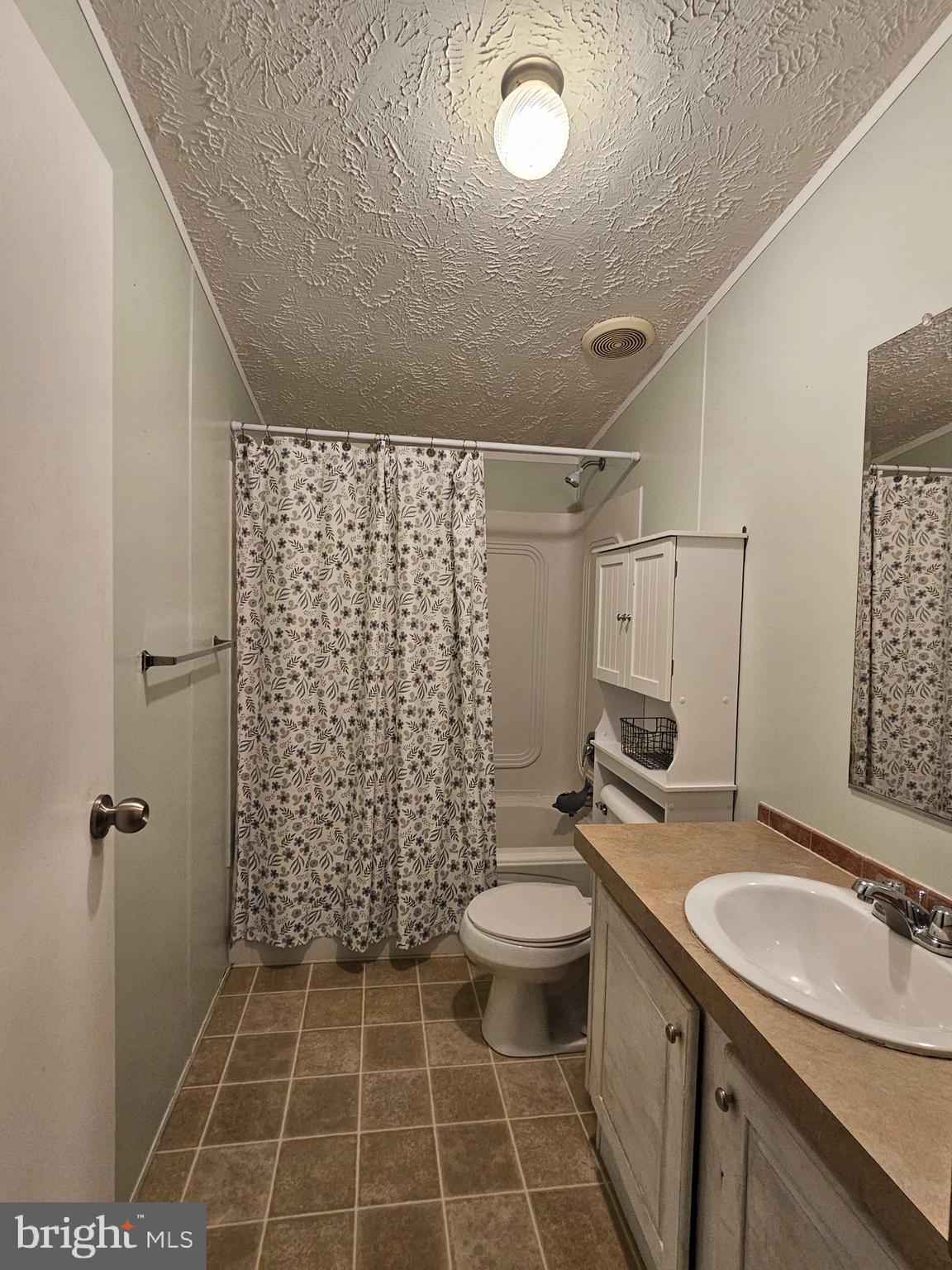 ROLLING SPRINGS FARMS WEST - Residential