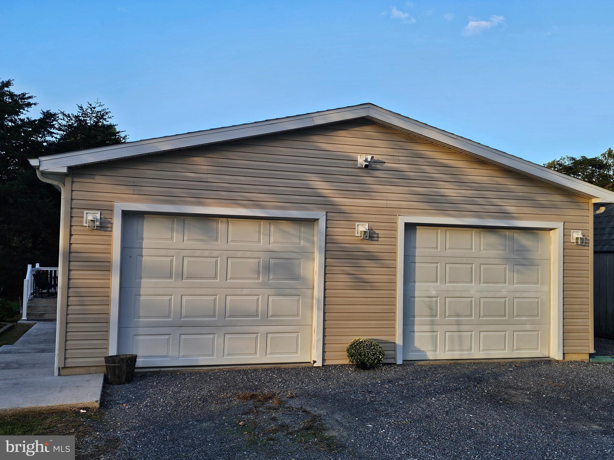 ROLLING SPRINGS FARMS WEST - Residential