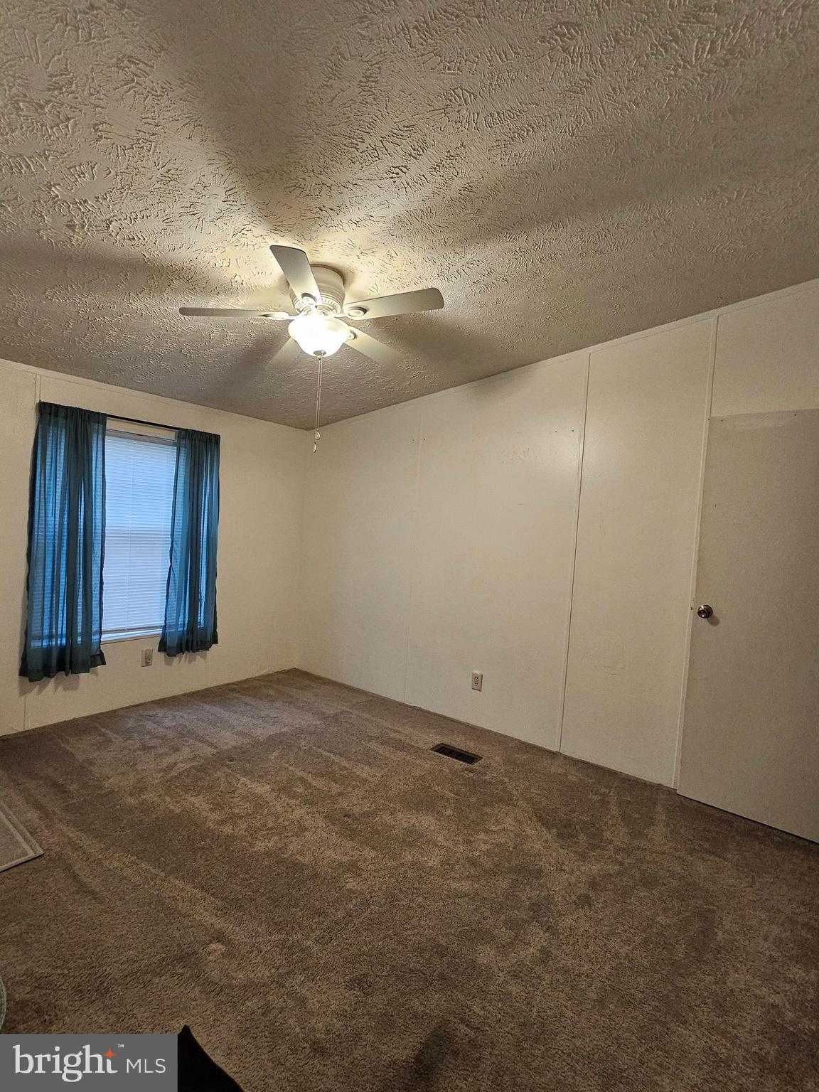 ROLLING SPRINGS FARMS WEST - Residential