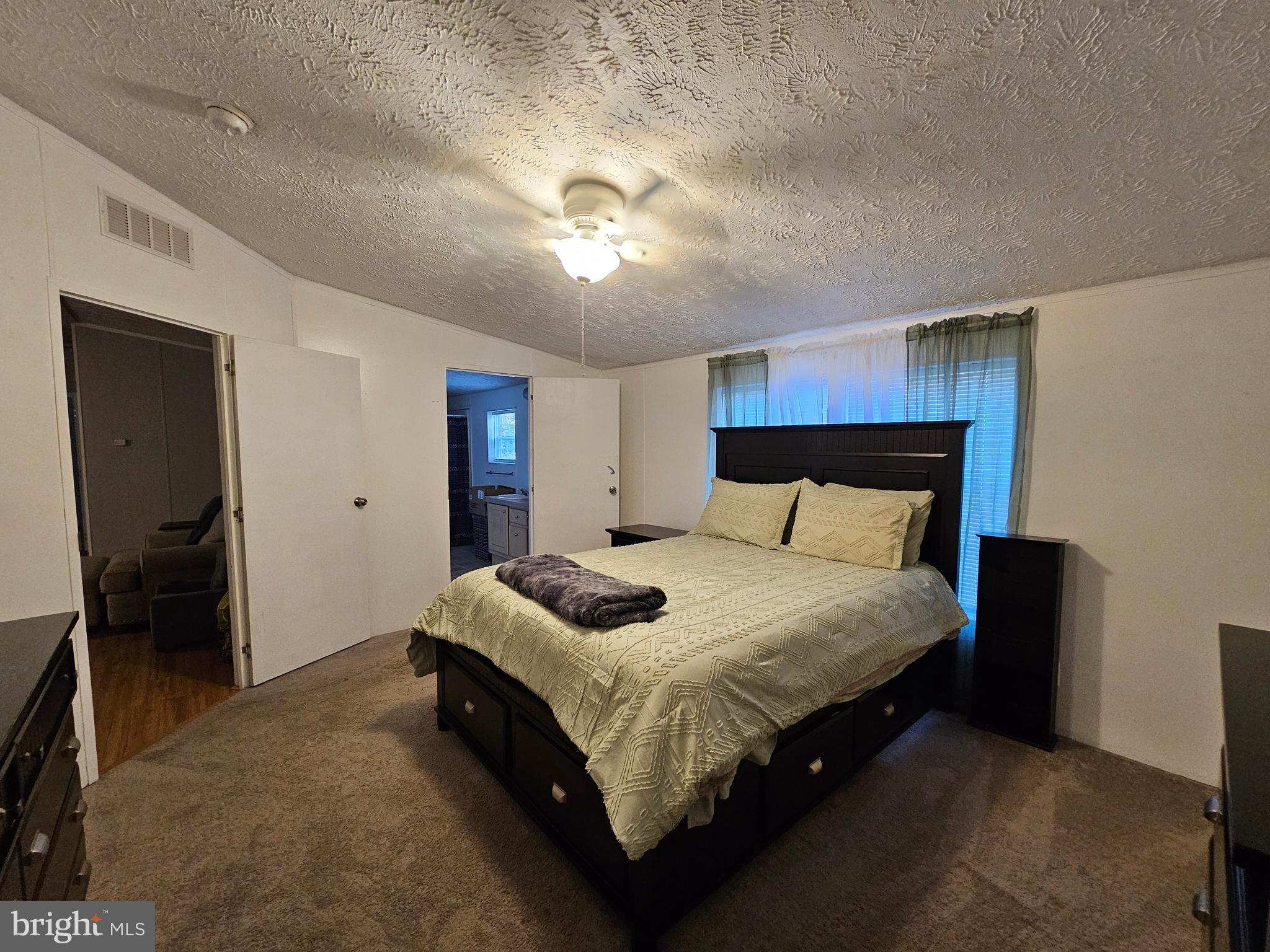 ROLLING SPRINGS FARMS WEST - Residential