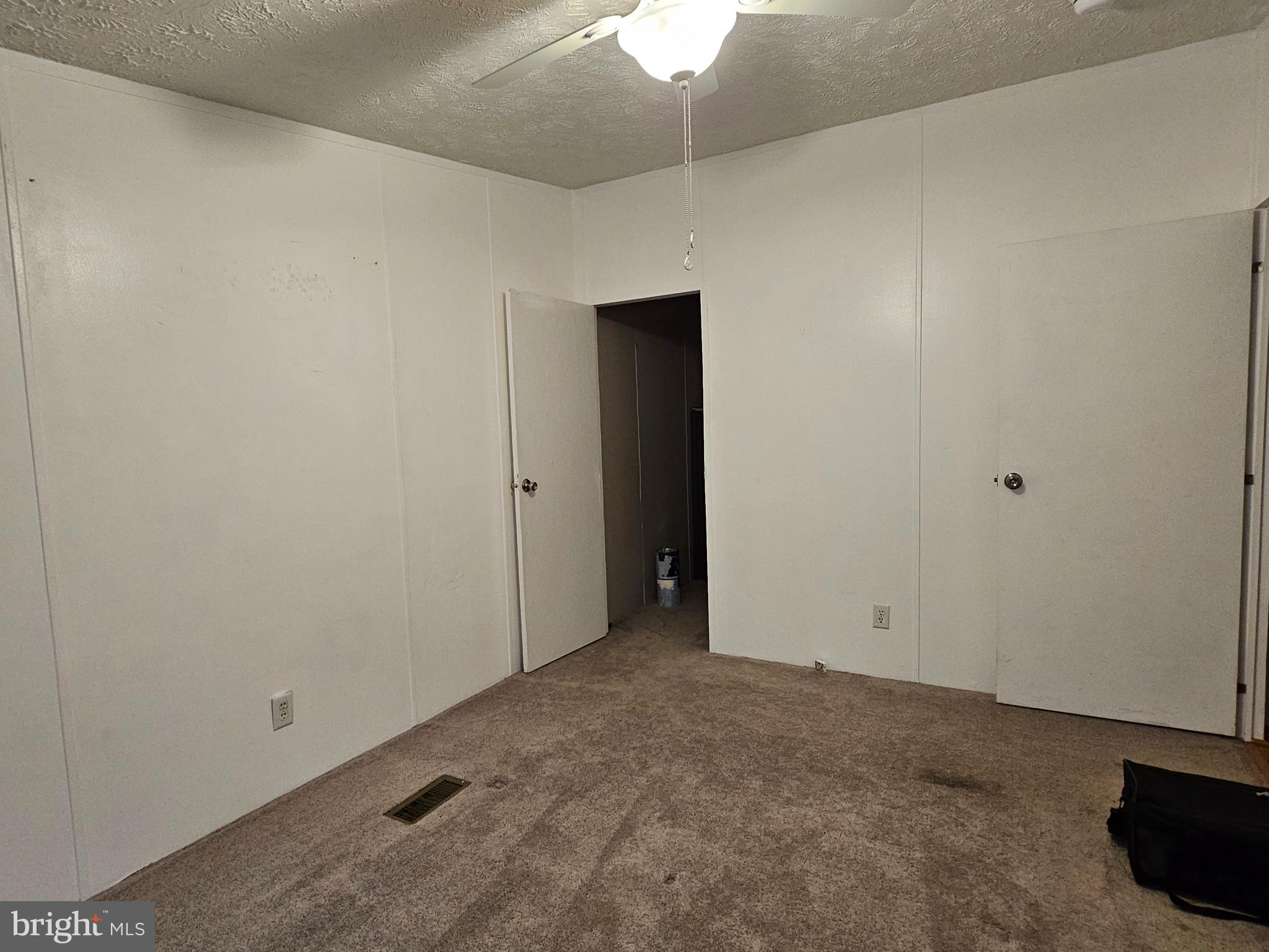 ROLLING SPRINGS FARMS WEST - Residential