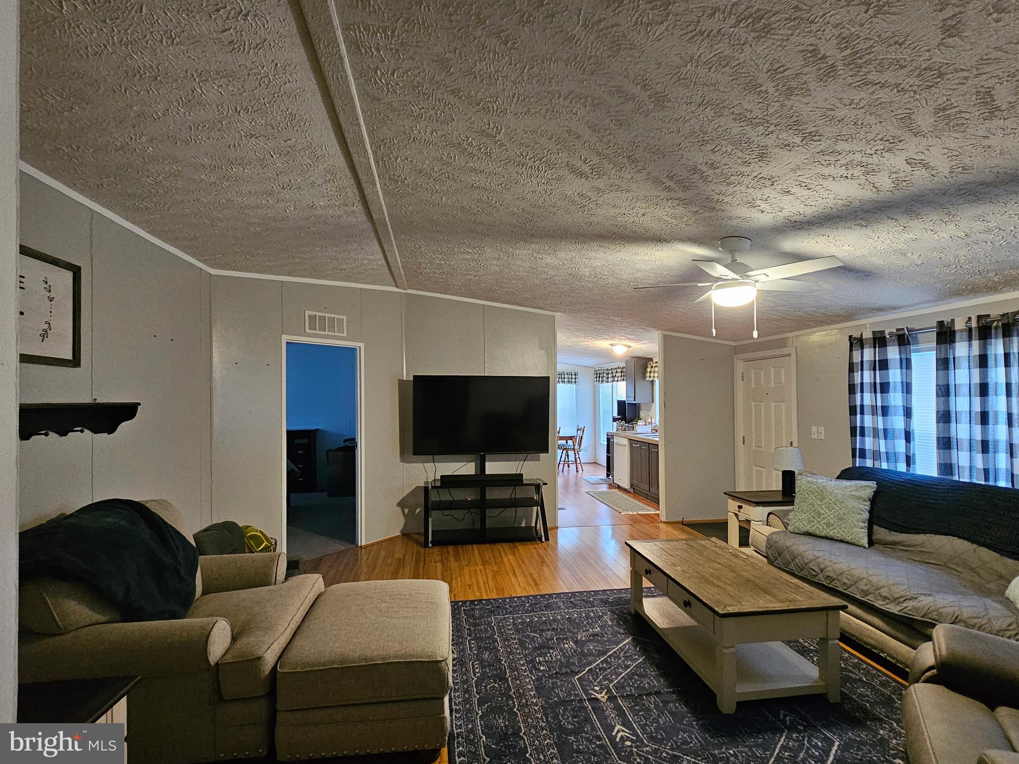 ROLLING SPRINGS FARMS WEST - Residential