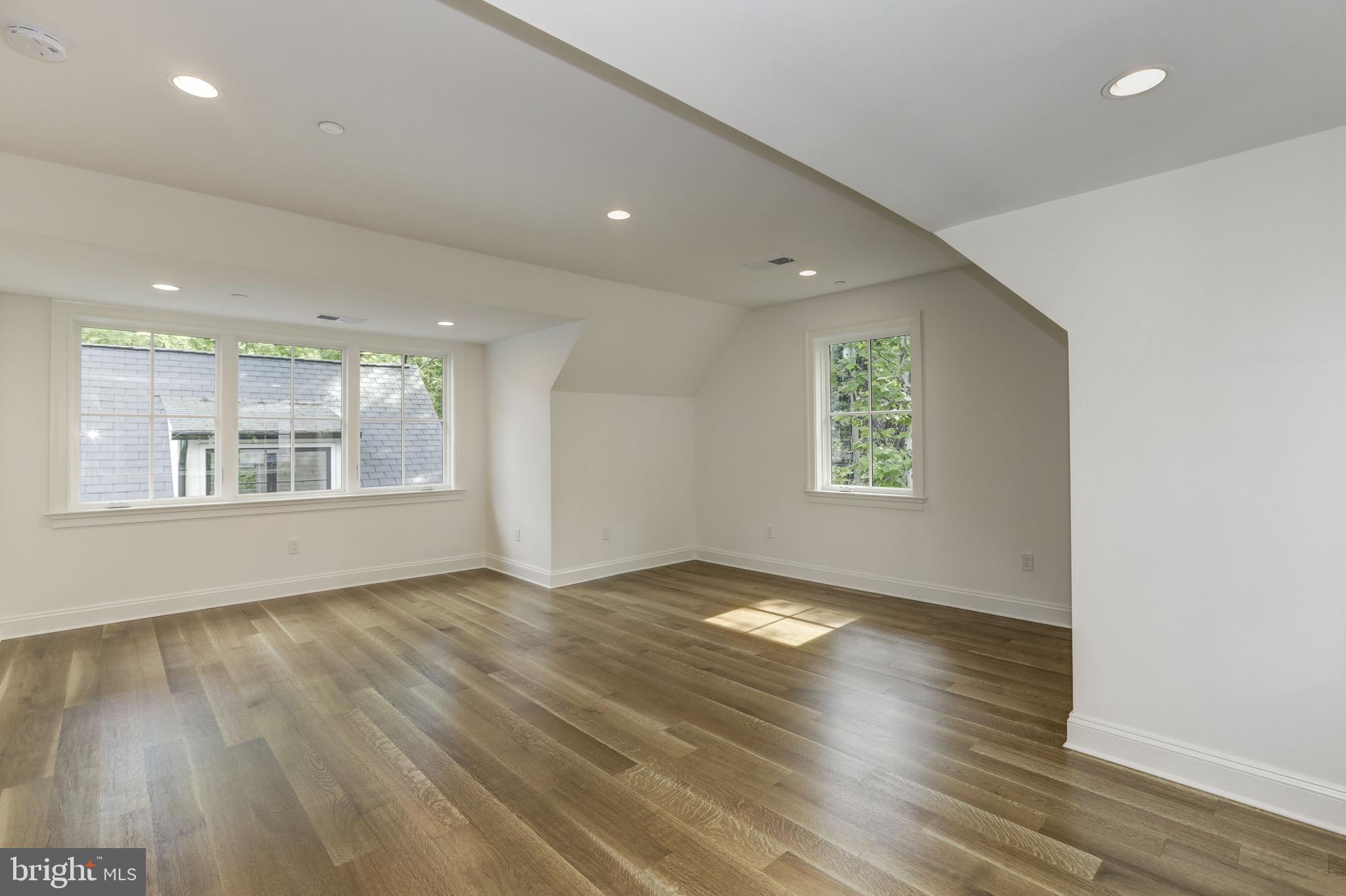 KENT - Residential