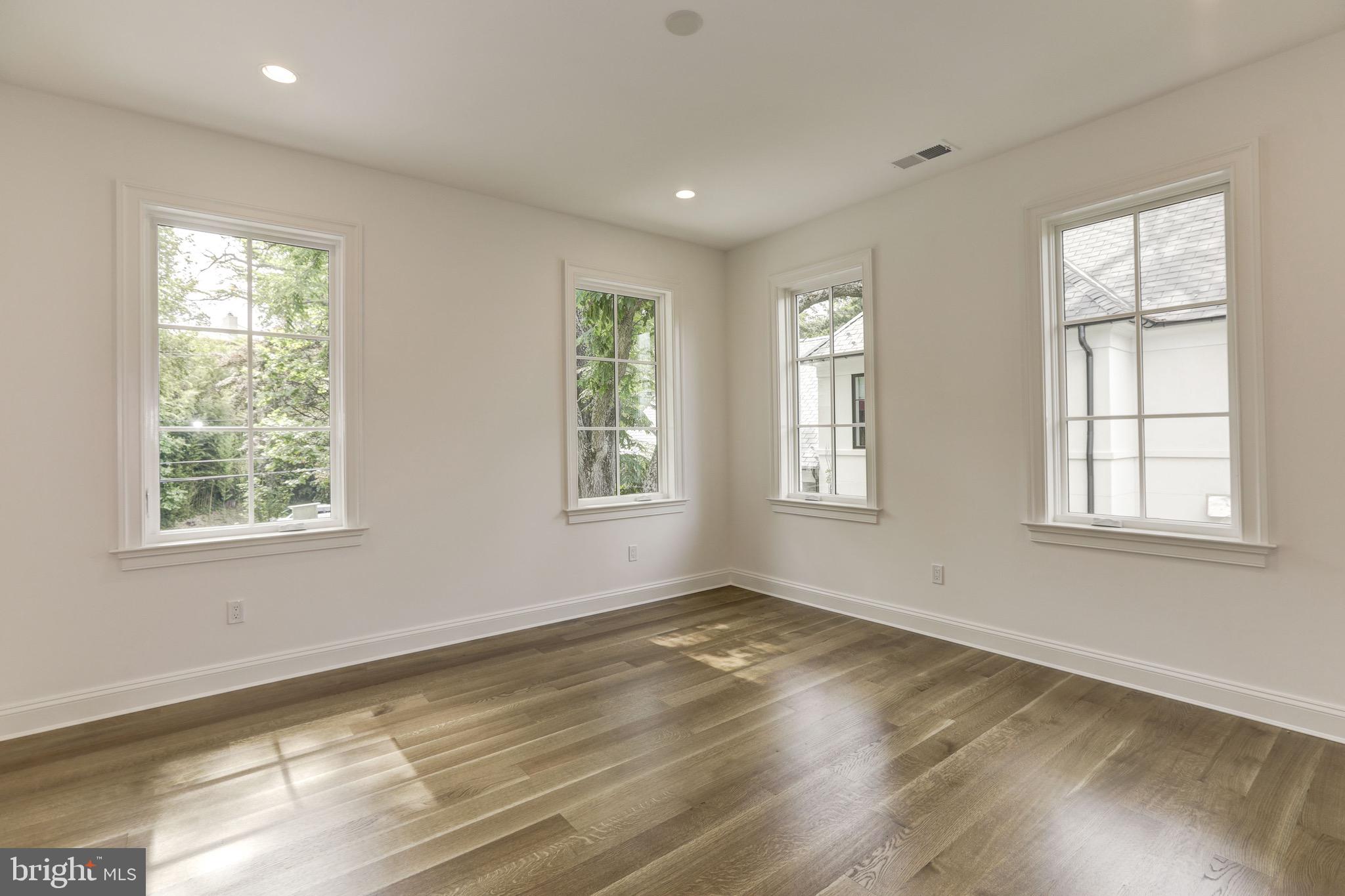 KENT - Residential