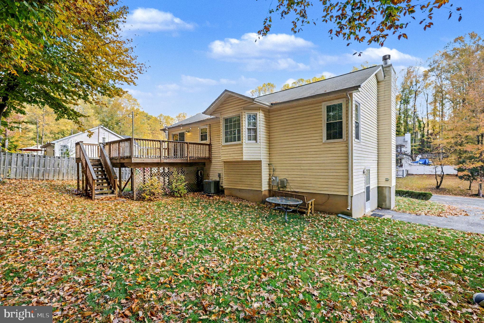 SURRY WOODS - Residential