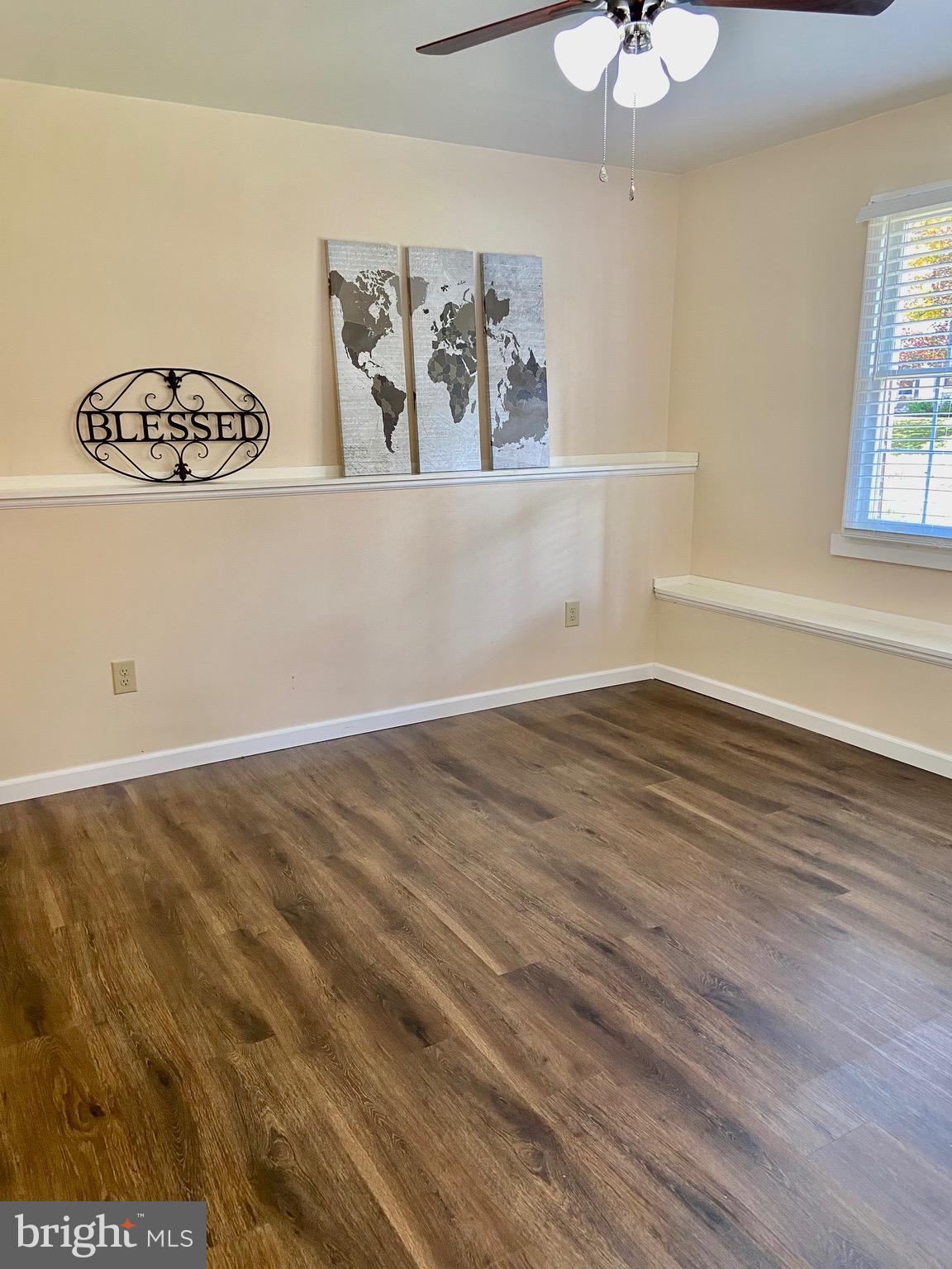 SURRY WOODS - Residential