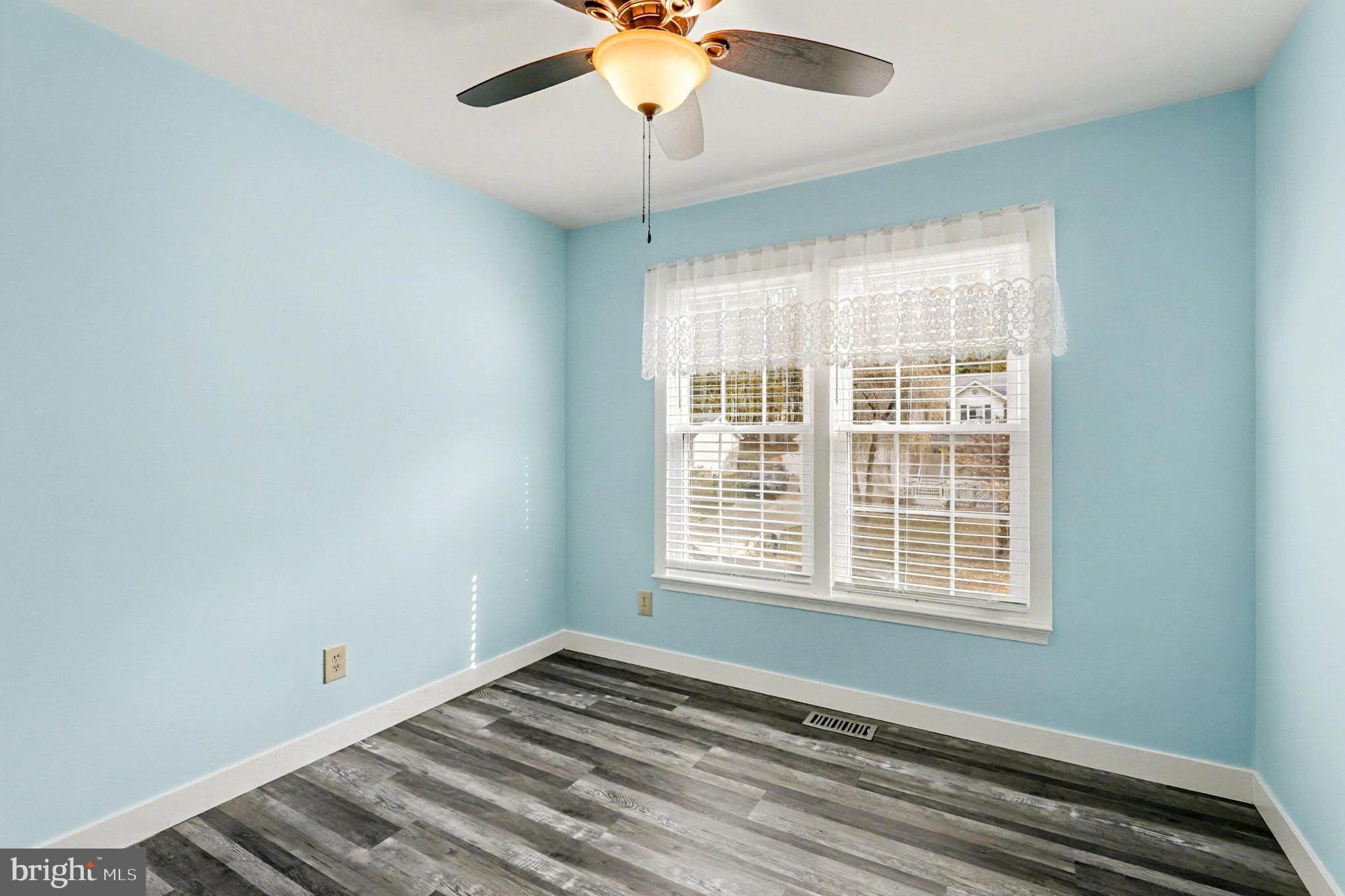 SURRY WOODS - Residential