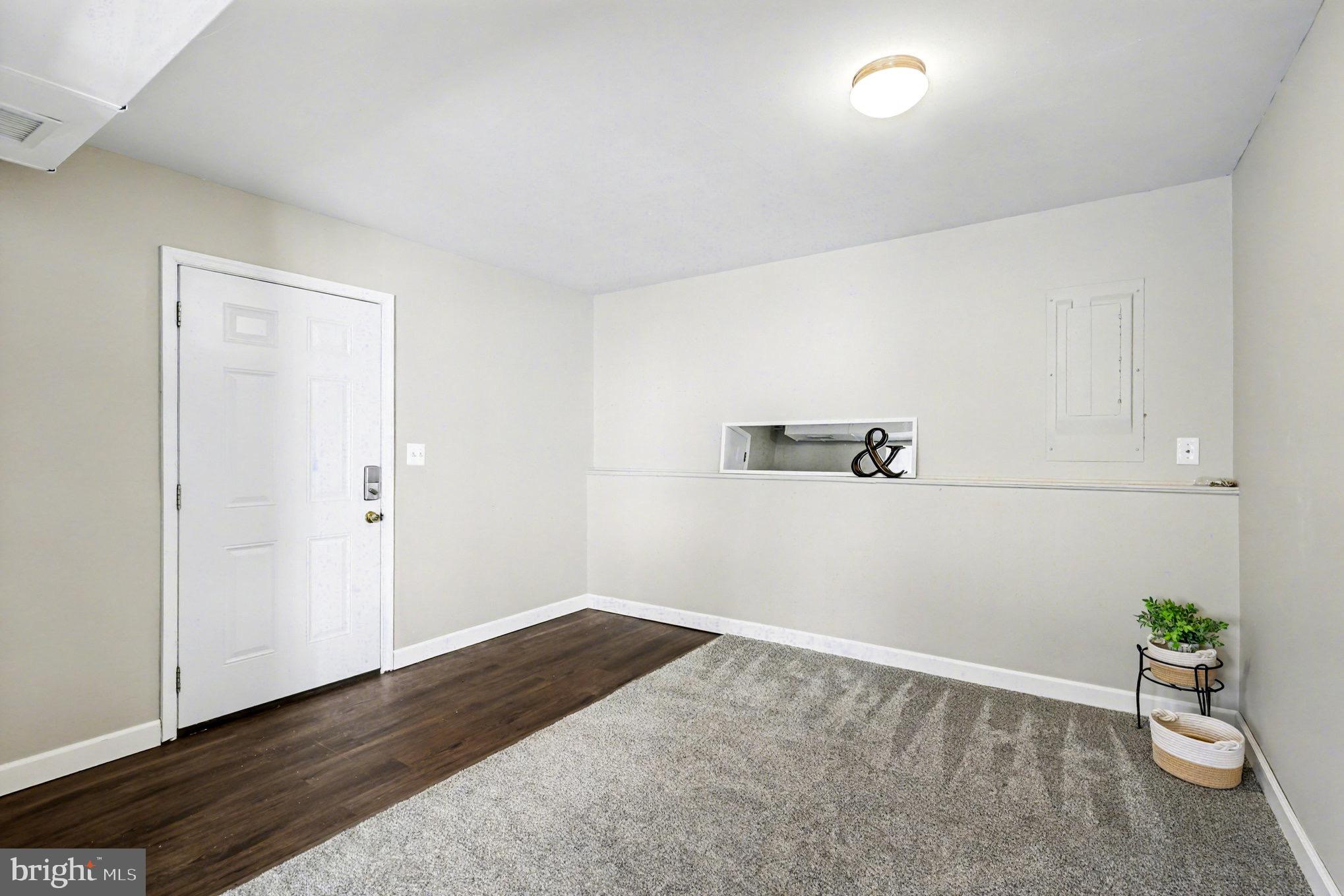 SURRY WOODS - Residential