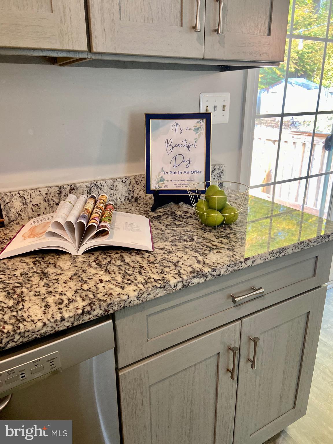 SURRY WOODS - Residential