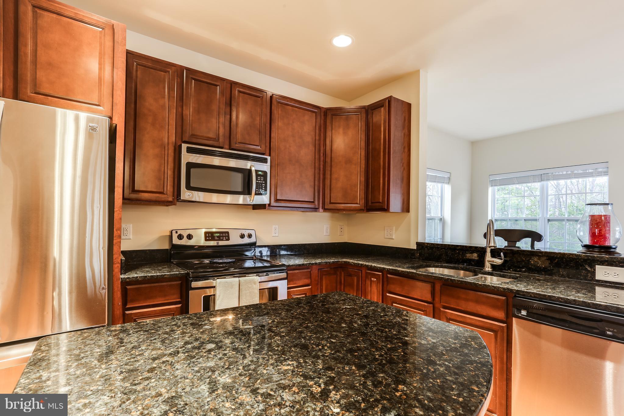 NORTH SHORE LANDING - Residential