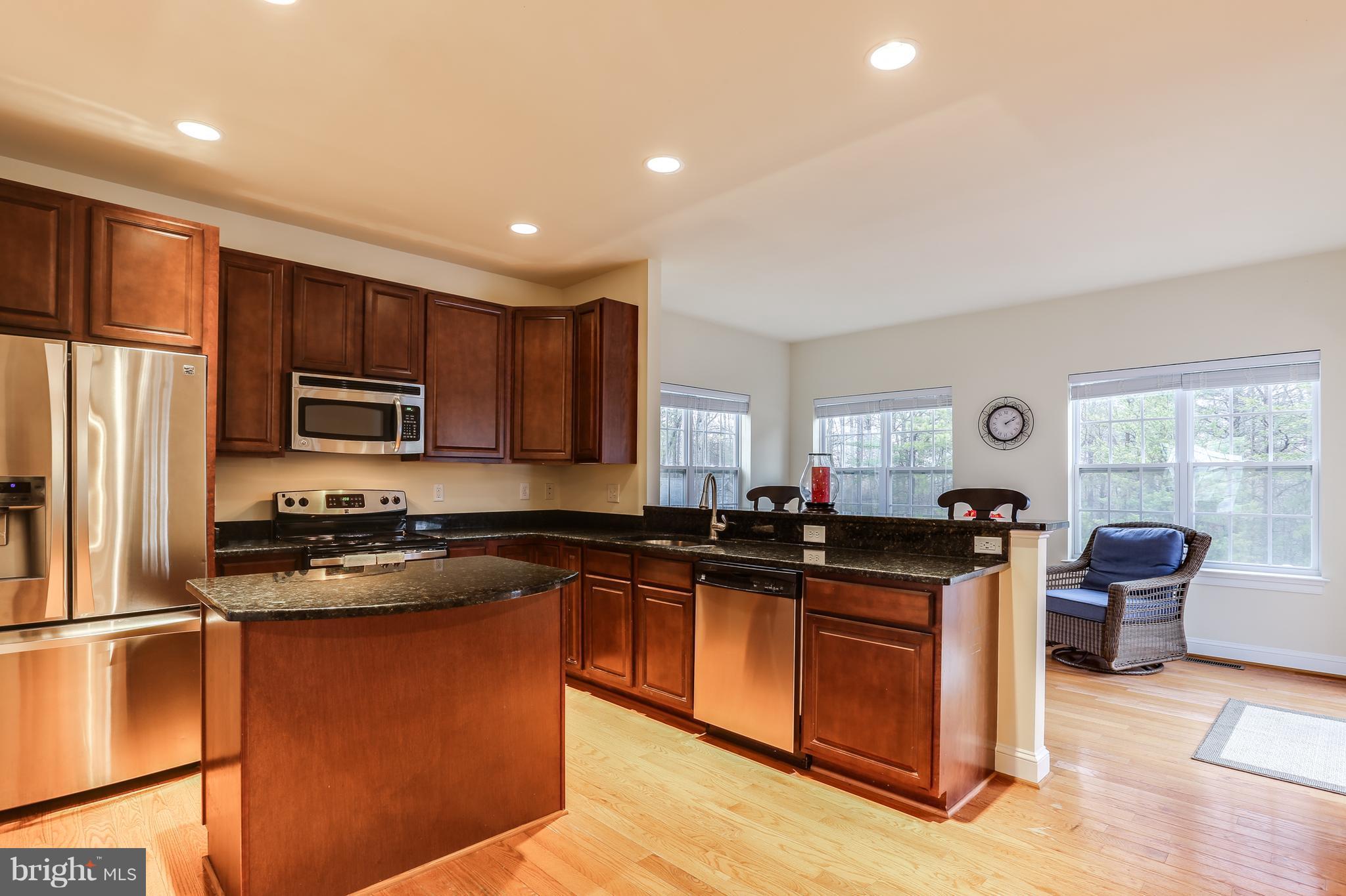 NORTH SHORE LANDING - Residential