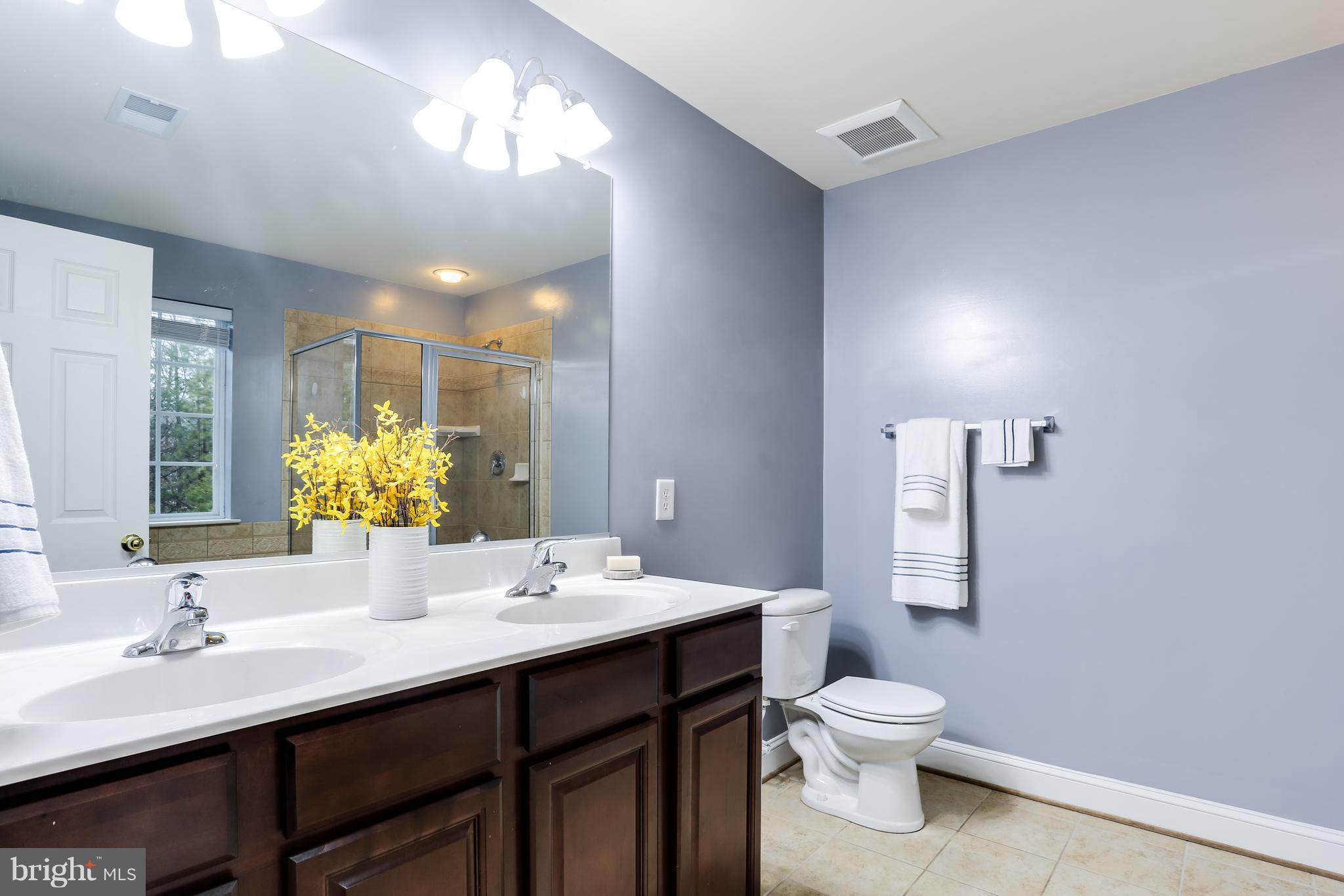 NORTH SHORE LANDING - Residential