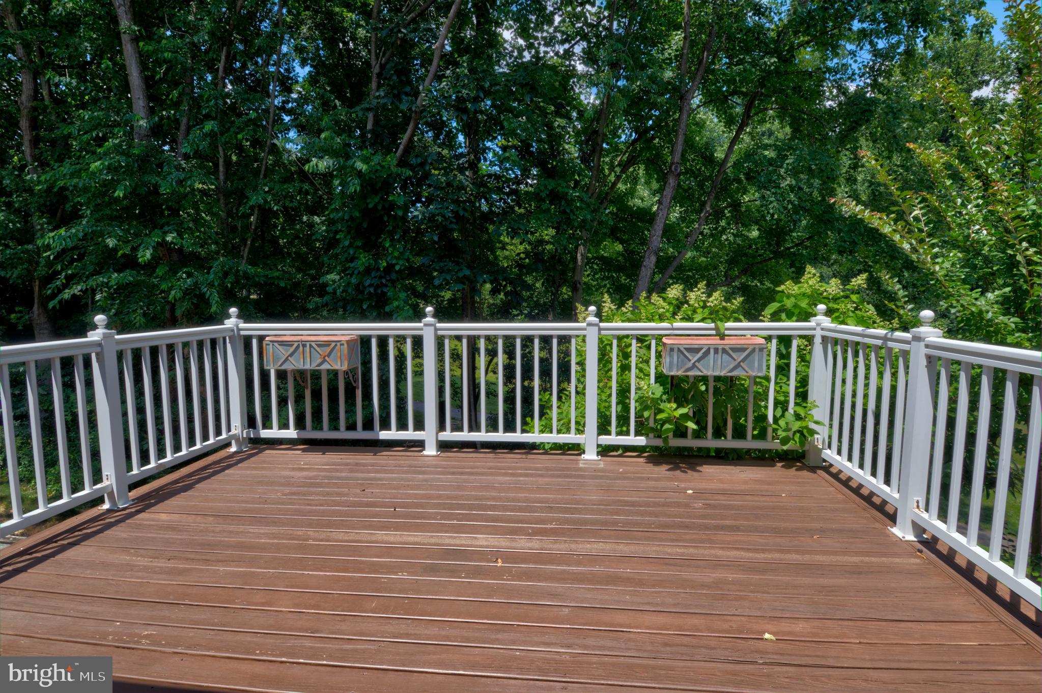 VINTAGE PLACE - Residential