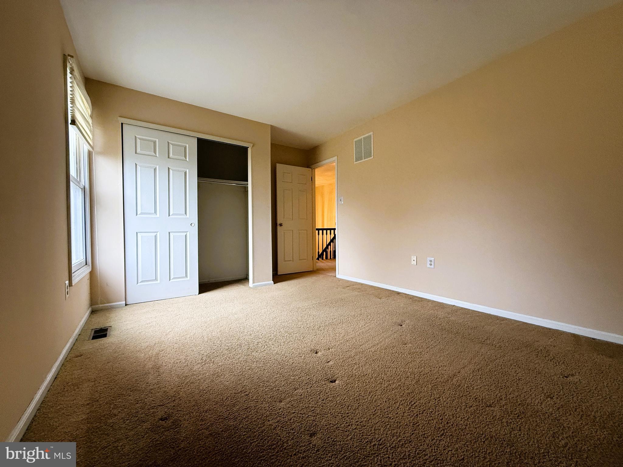 GWYN AYRE - Residential