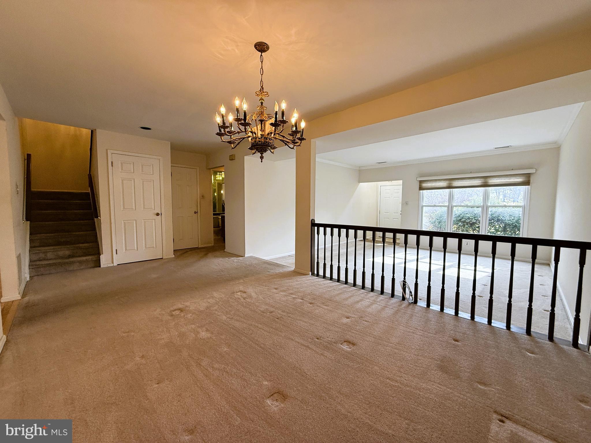 GWYN AYRE - Residential