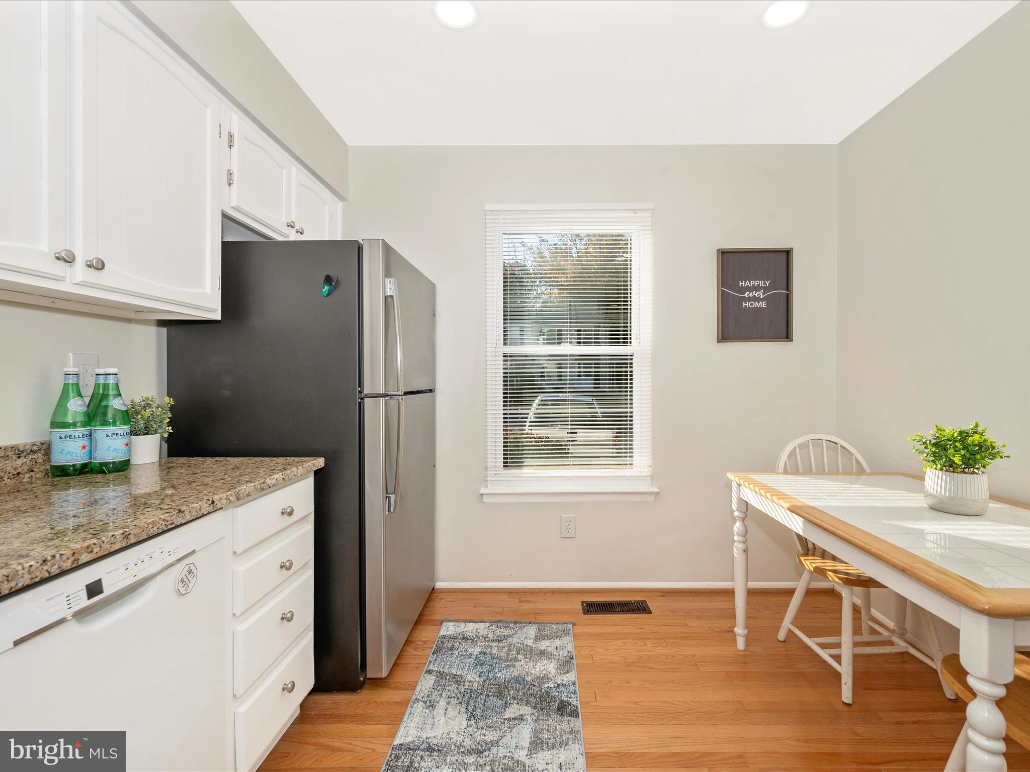 WOODSTREAM VILLAGE - Residential