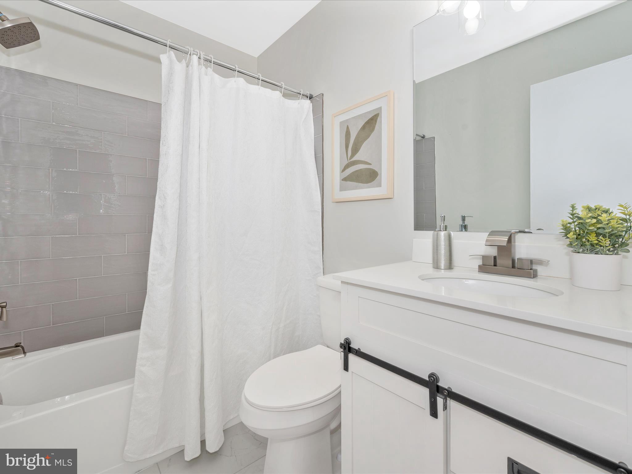 WOODSTREAM VILLAGE - Residential