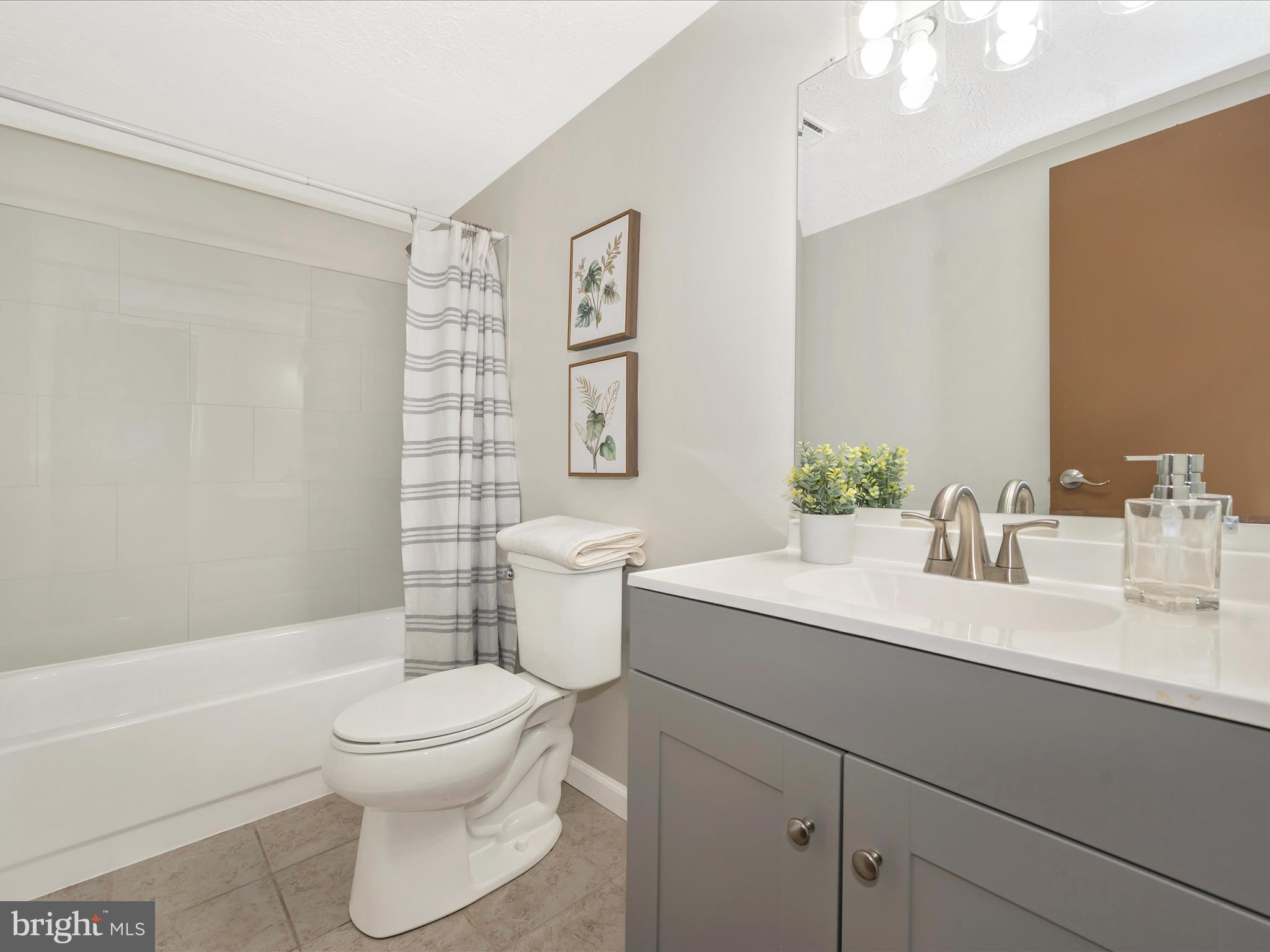 WOODSTREAM VILLAGE - Residential