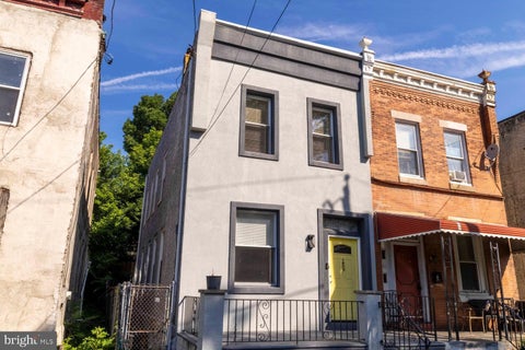 Townhouse For Sale - 159 E Mayland Street<br/> PHILADELPHIA, PA 19144