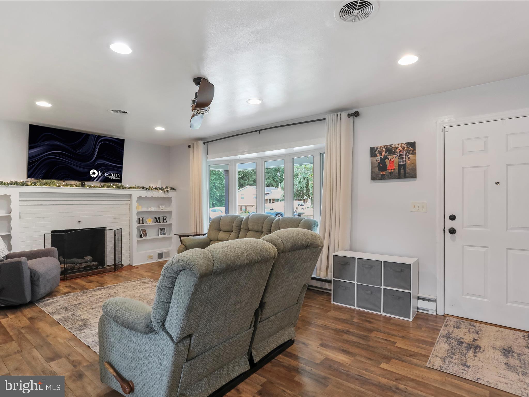 ROSEMONT - Residential