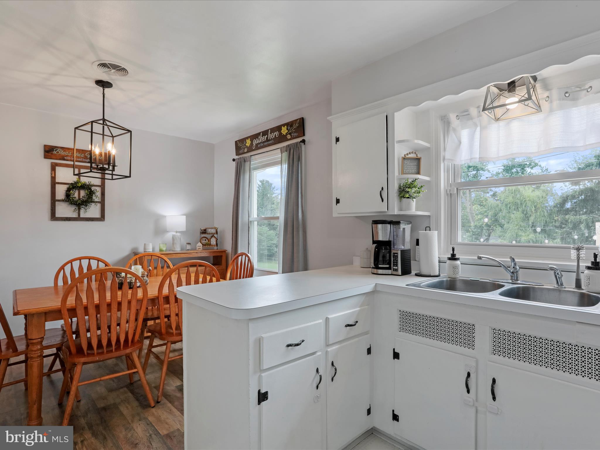 ROSEMONT - Residential