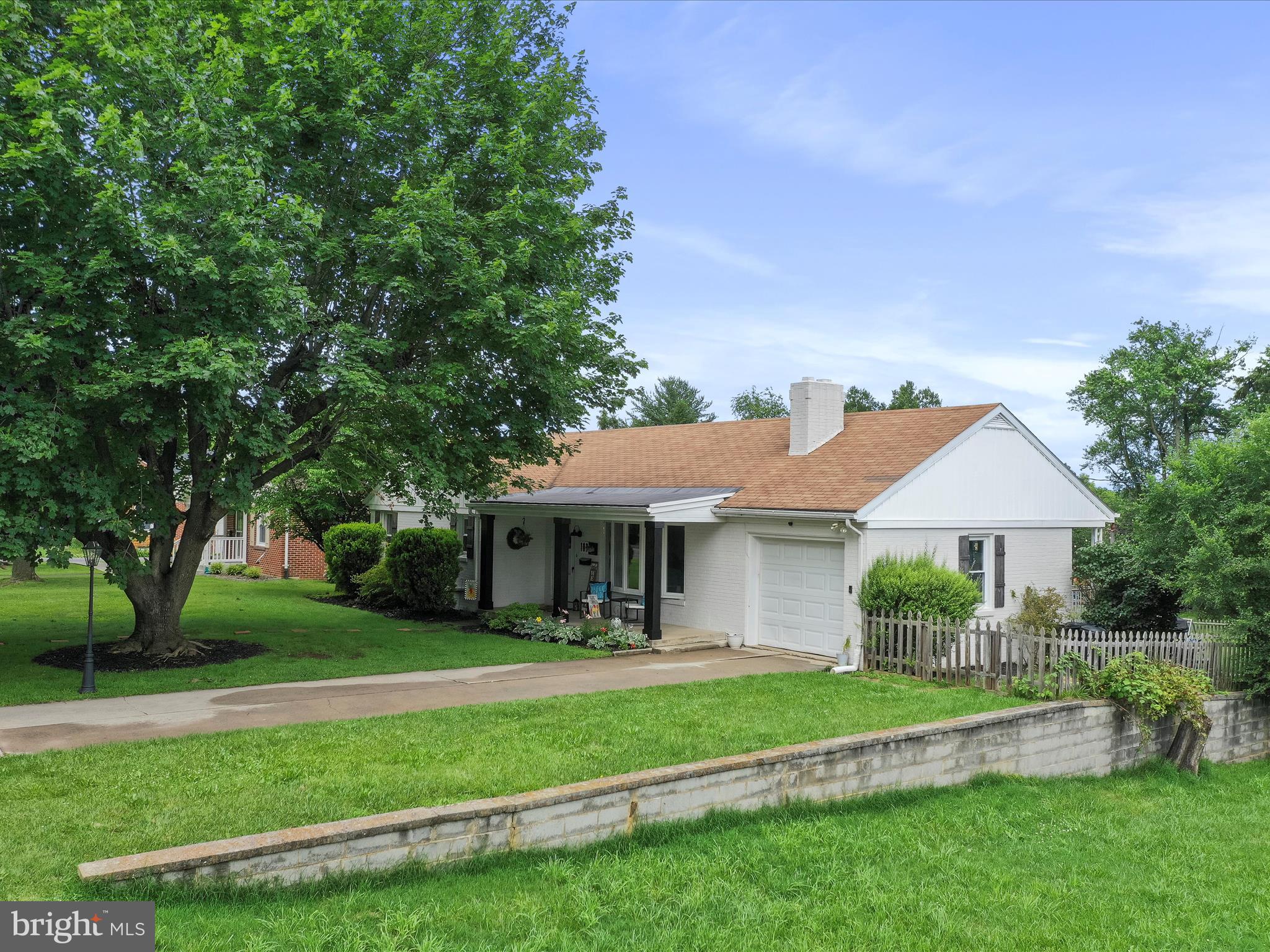 ROSEMONT - Residential