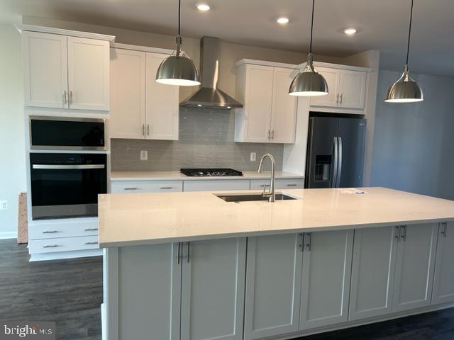 EAST QUARTER - Residential