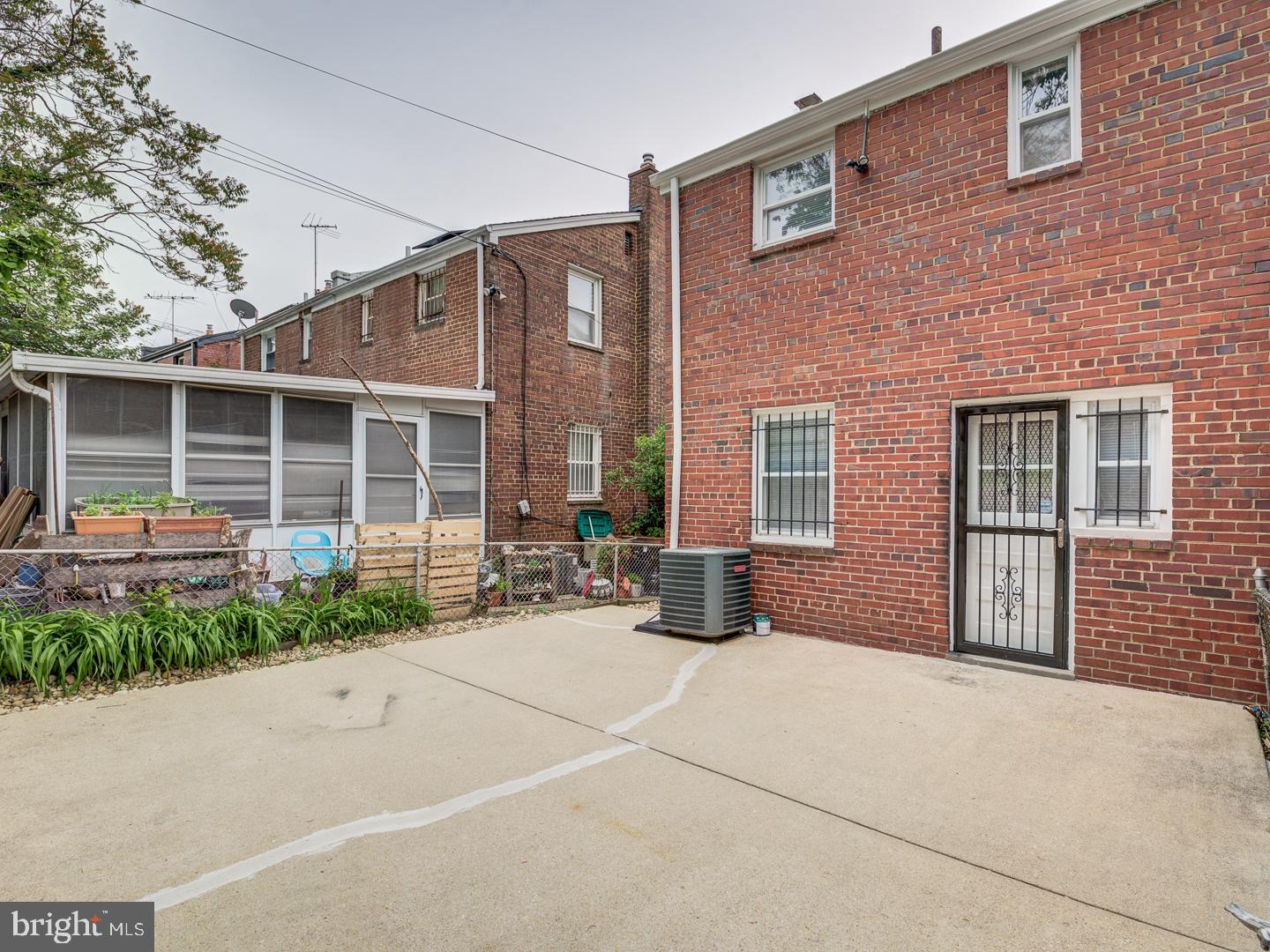 FT DUPONT PARK - Residential