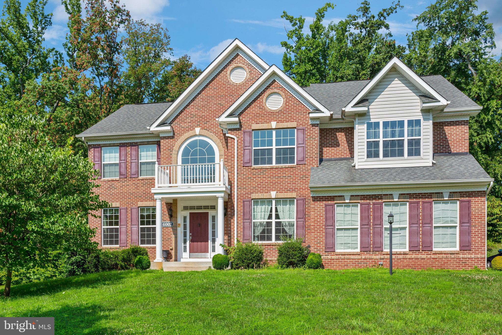 STRAWBERRY GLENN - Residential
