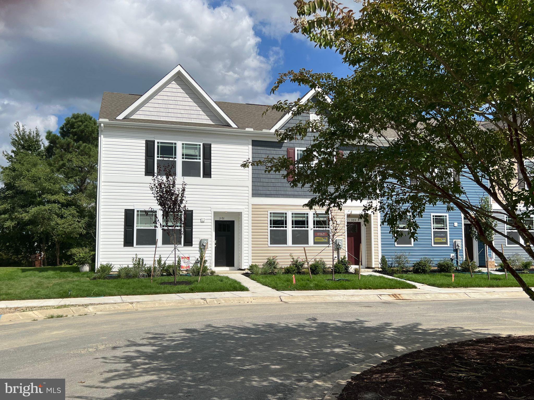 CATTAIL CROSSING - Residential Lease