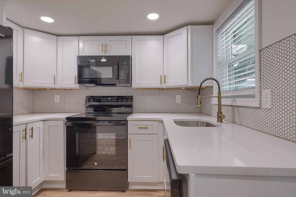 Photo of 365 S 3rd Street, COLUMBIA, PA 17512 (MLS # PALA2074220)
