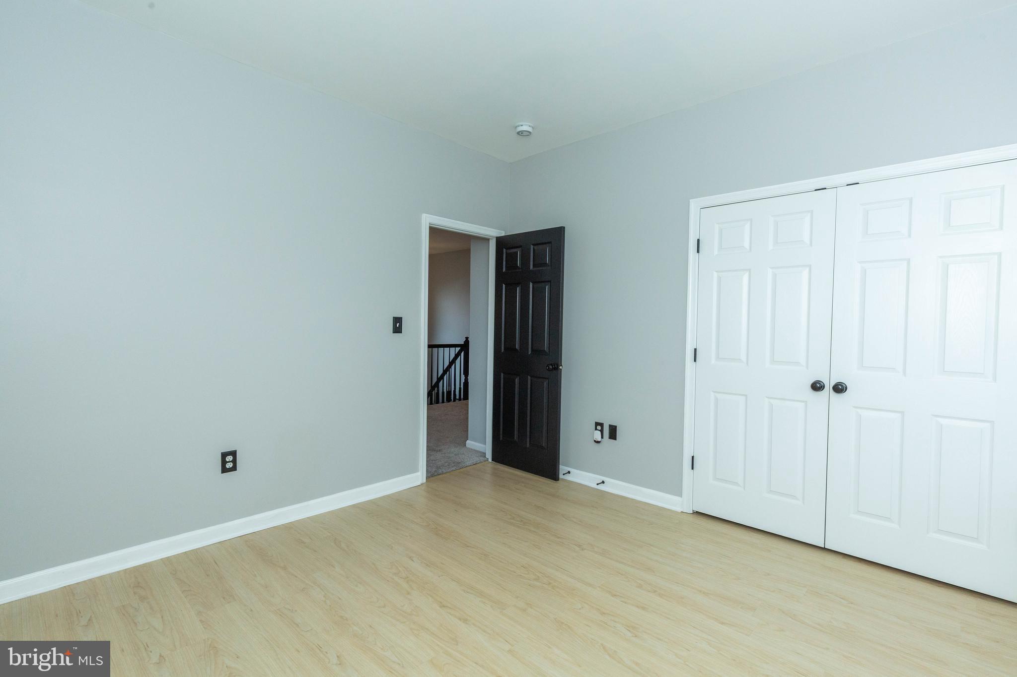 HUNTFIELD - Residential Lease