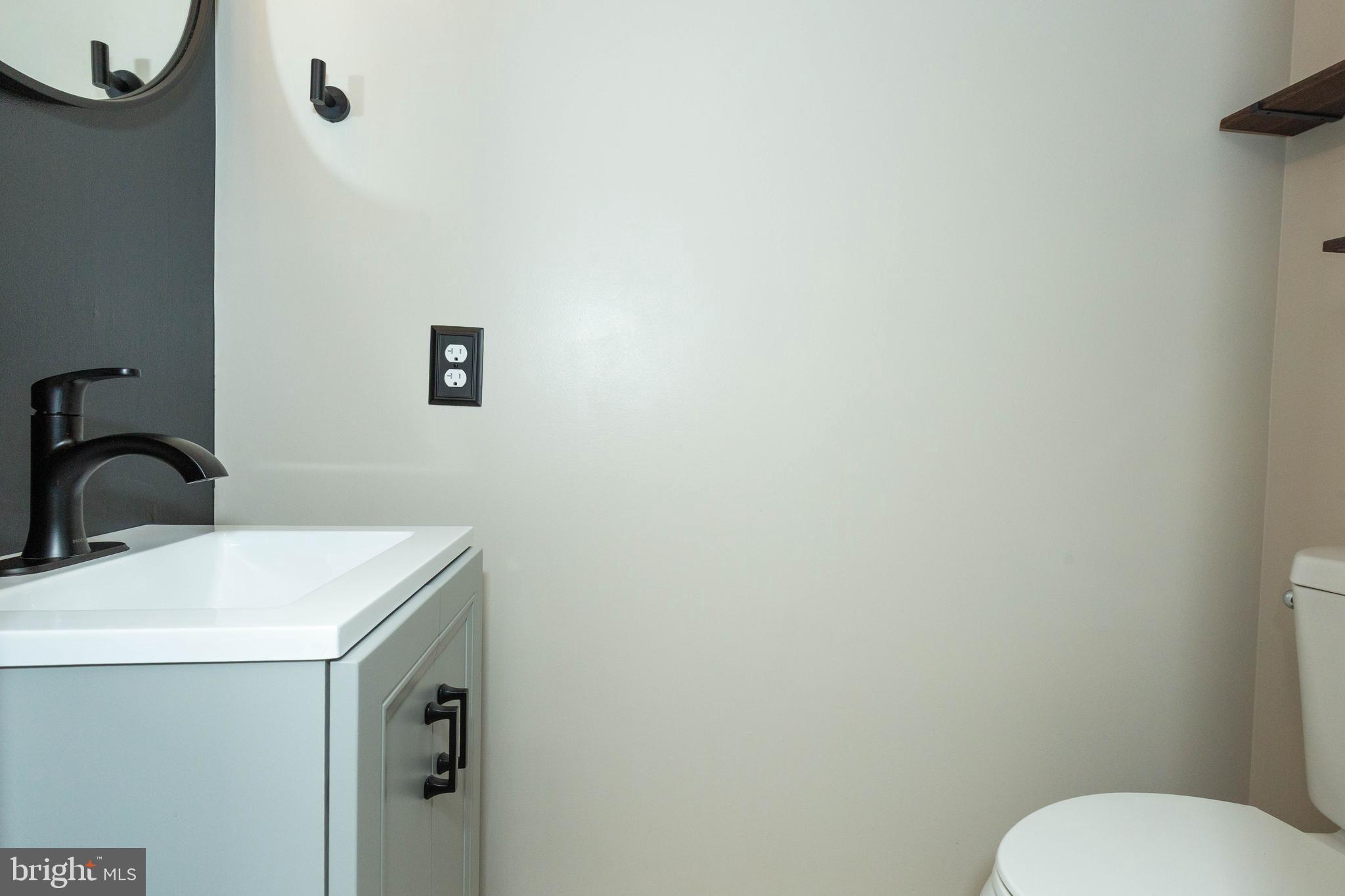 HUNTFIELD - Residential Lease