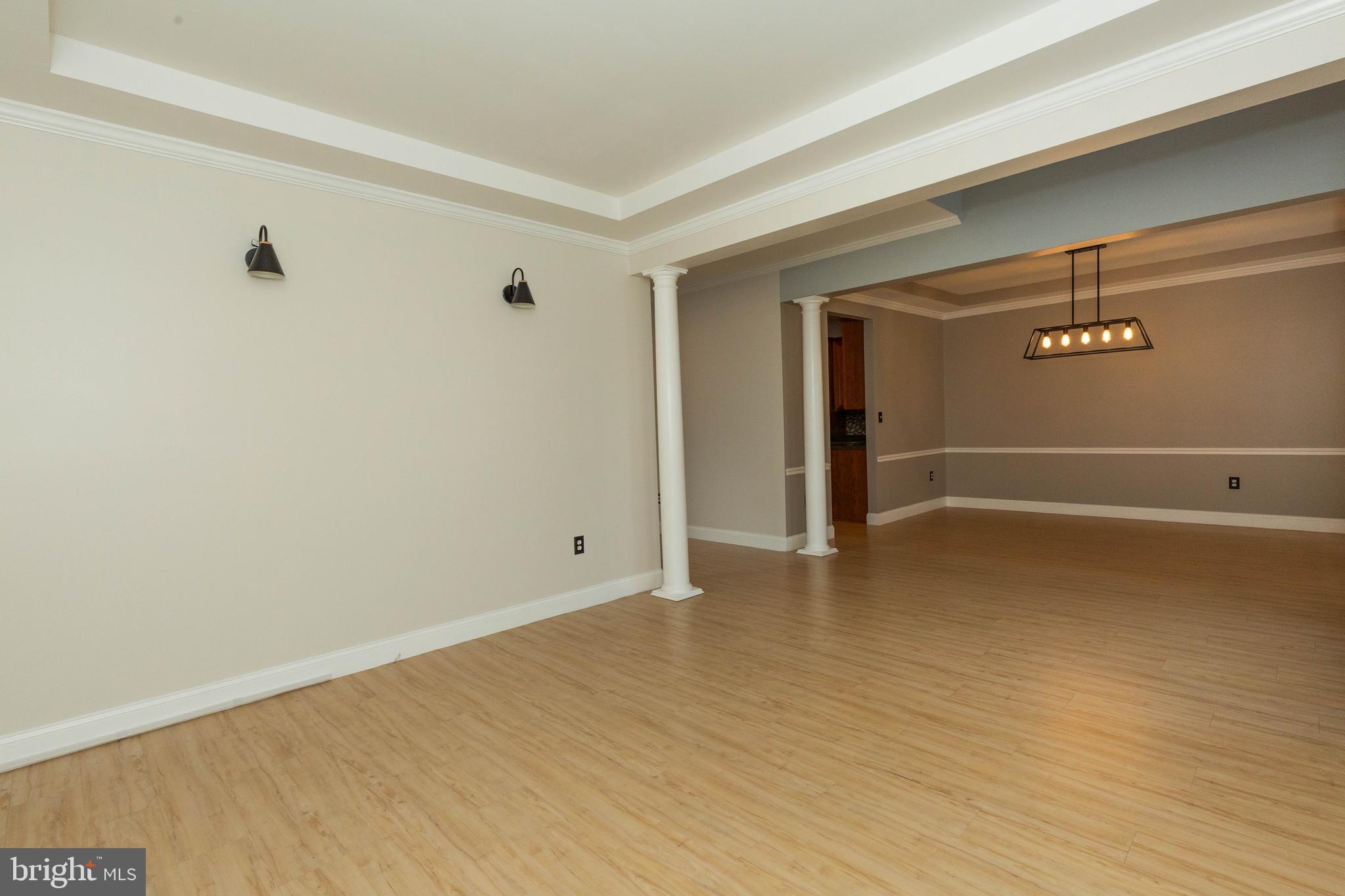 HUNTFIELD - Residential Lease