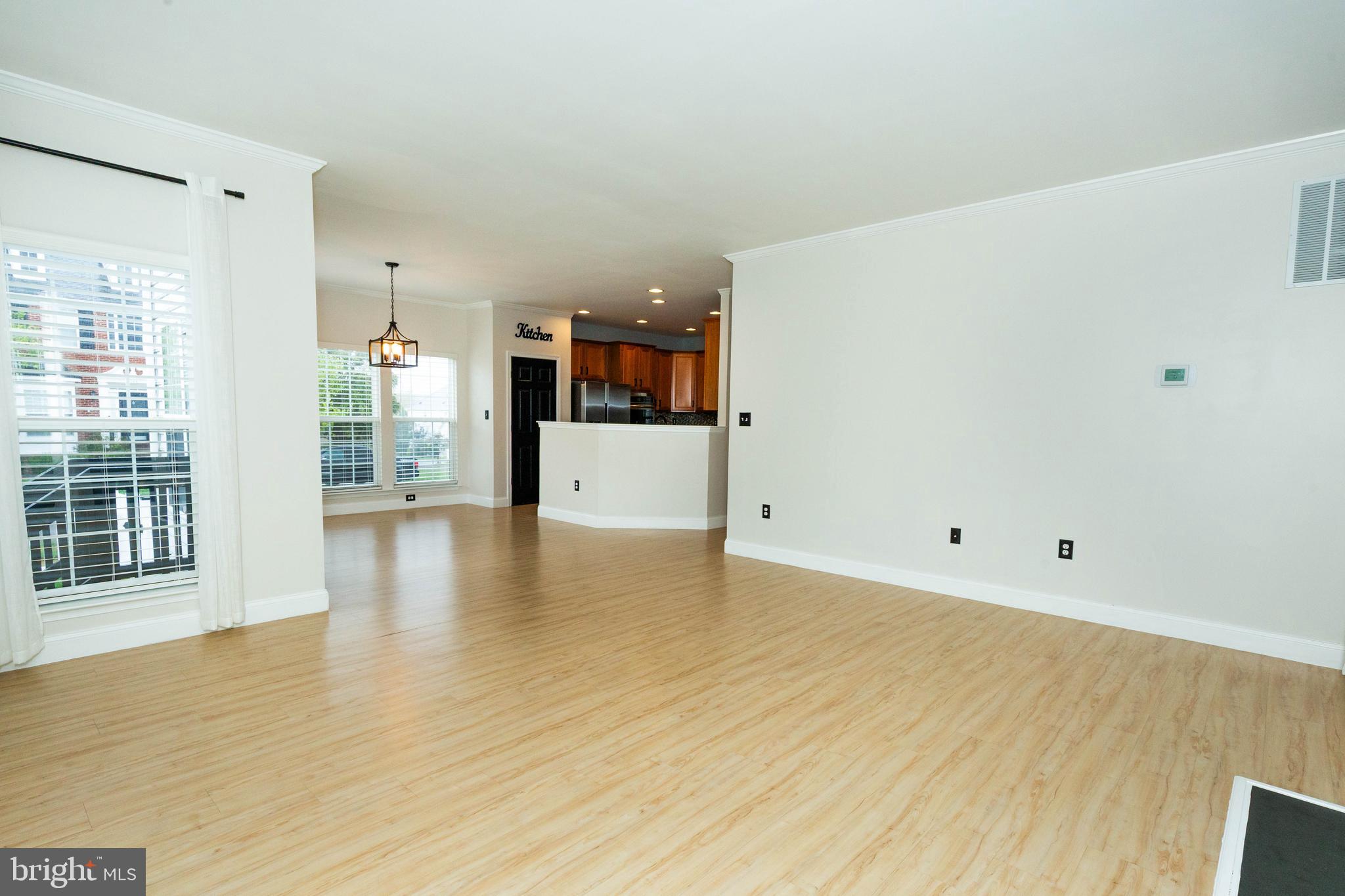 HUNTFIELD - Residential Lease