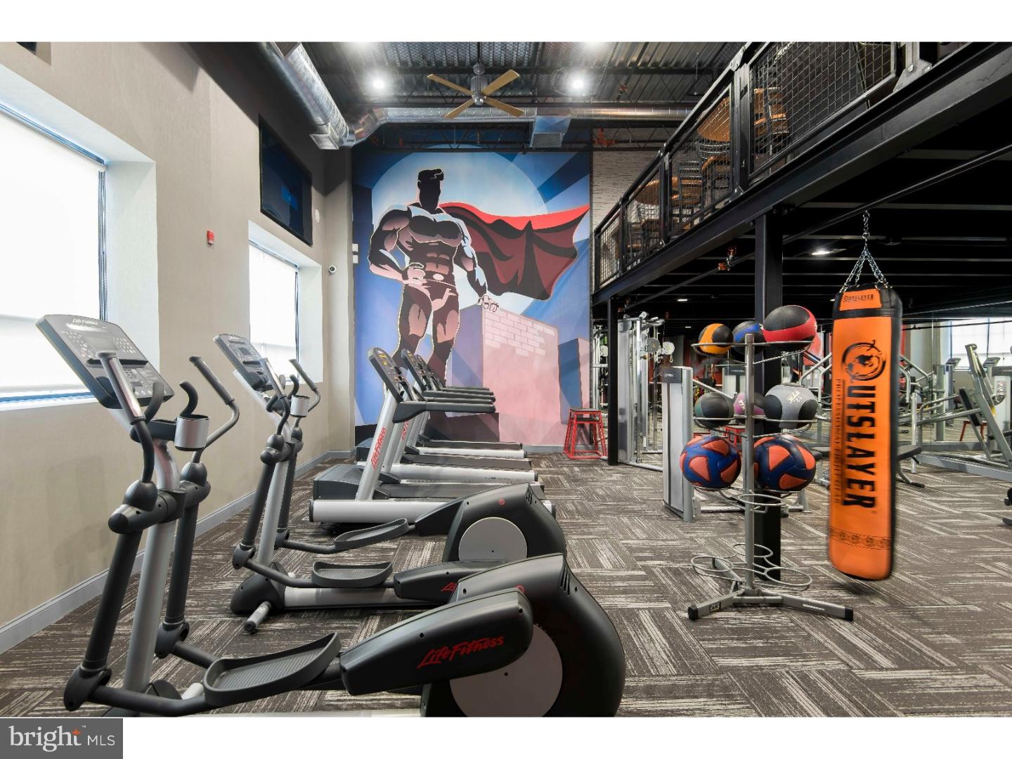 ART MUSEUM AREA - Residential Lease