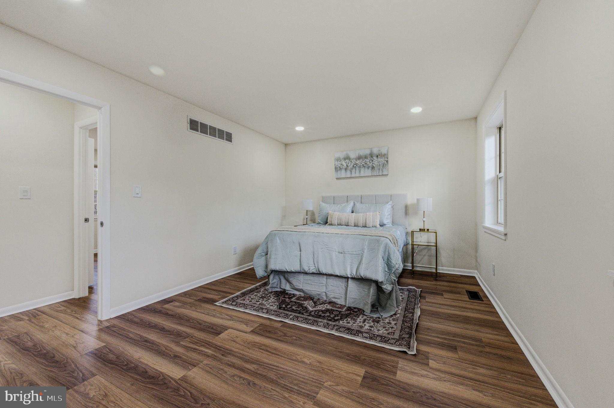 FOX WOODS - Residential