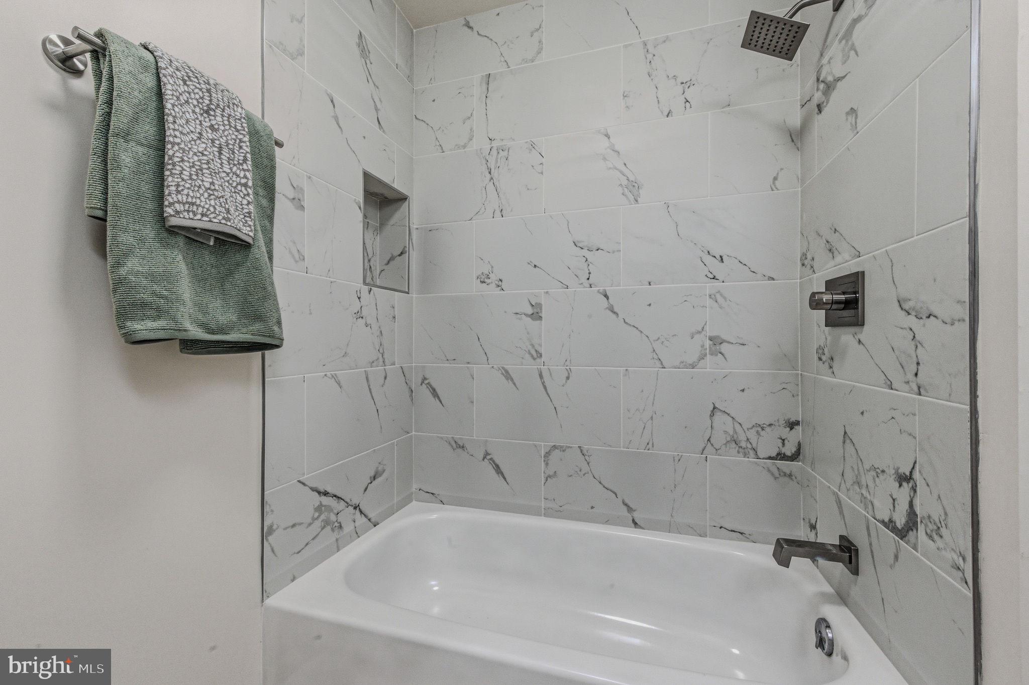 FOX WOODS - Residential