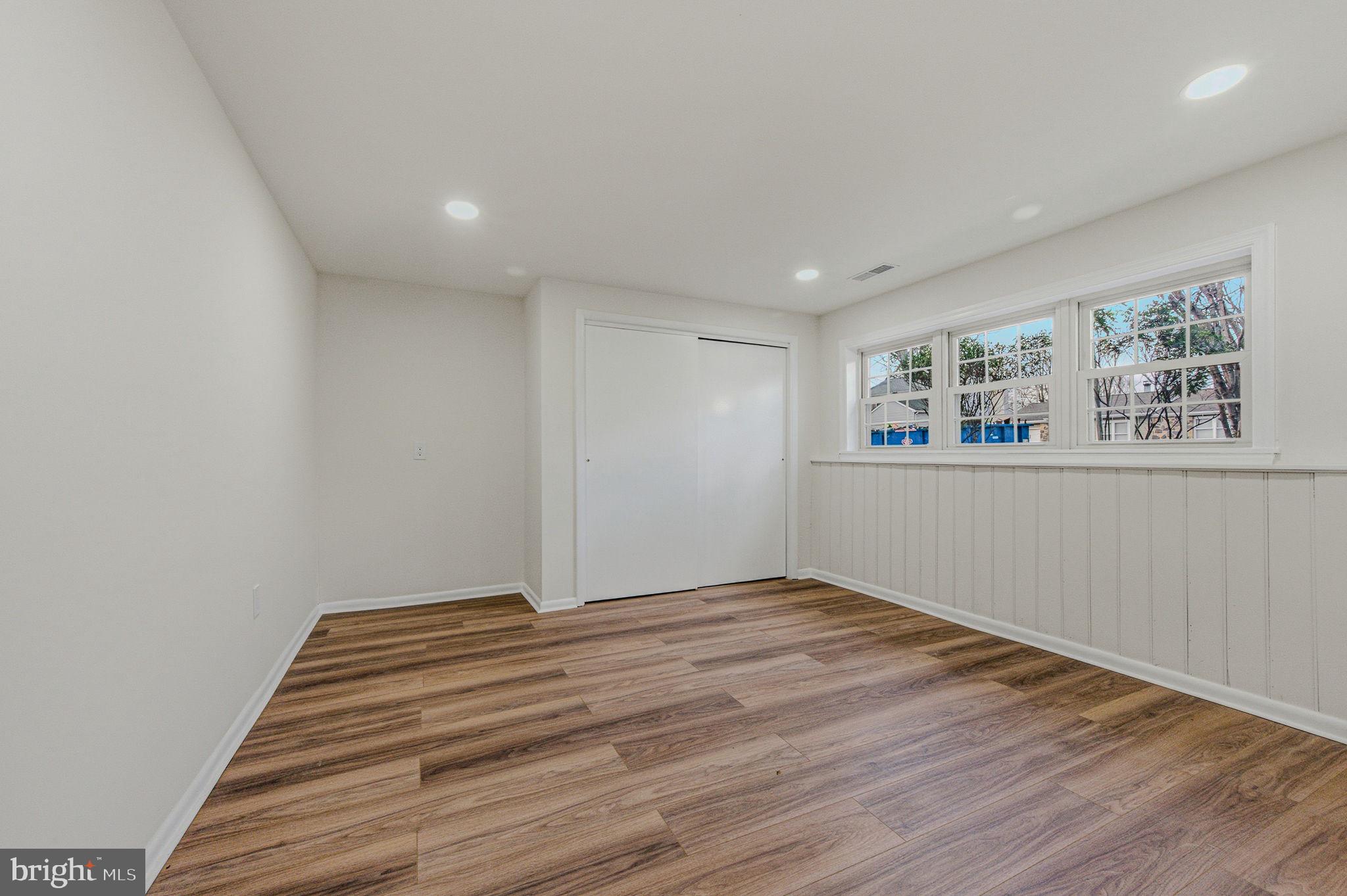 FOX WOODS - Residential