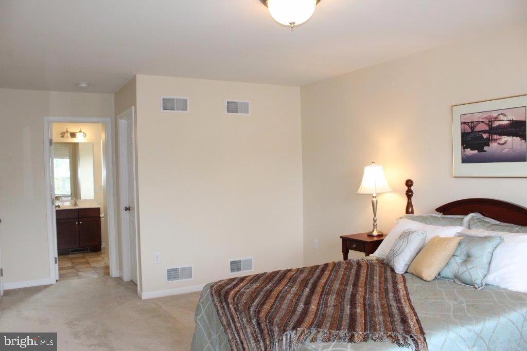 WESTWOOD GREEN - Residential