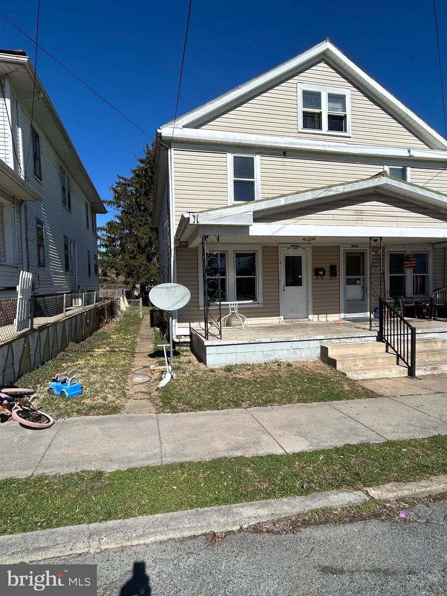 Available now! Spacious duplex in great condition with main floor laundry room and spacious pantry from kitchen. This traditional colonial floor plan has living room, dining room and kitchen on the main floor and three bedrooms and full bath on the second floor. Basement and attic for storage.  Great location to downtown Martinsburg and I-81. Must apply. Application fee $25 per person over the age of 18. Property management company will review each application in the order they are received. Only applications that are 100% complete will be reviewed.  Call to schedule or apply.