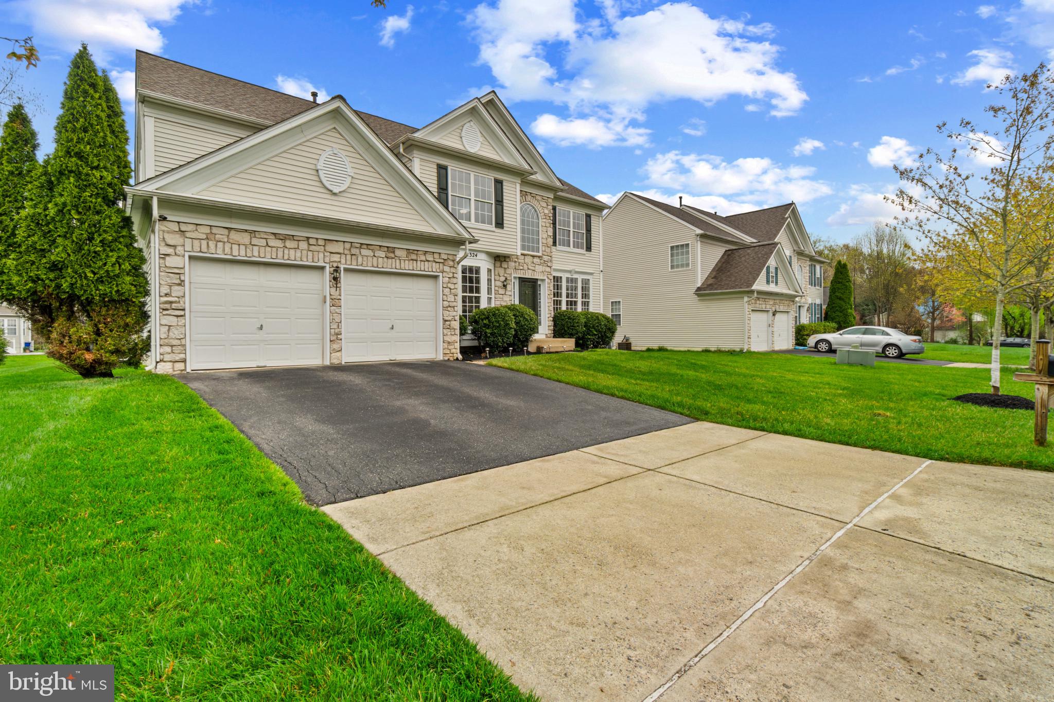 CLARKS GLEN - Residential